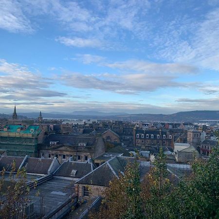 Hill House - Mews Town House, In A Quiet Private Close, In The City Centre Of Inverness. Zewnętrze zdjęcie