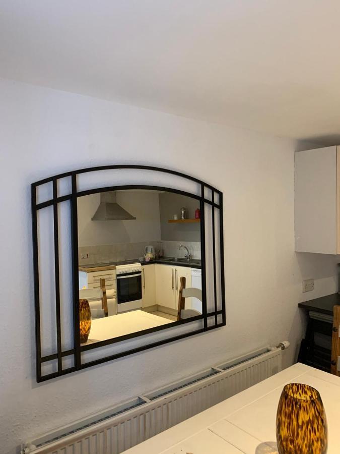 Hill House - Mews Town House, In A Quiet Private Close, In The City Centre Of Inverness. Zewnętrze zdjęcie